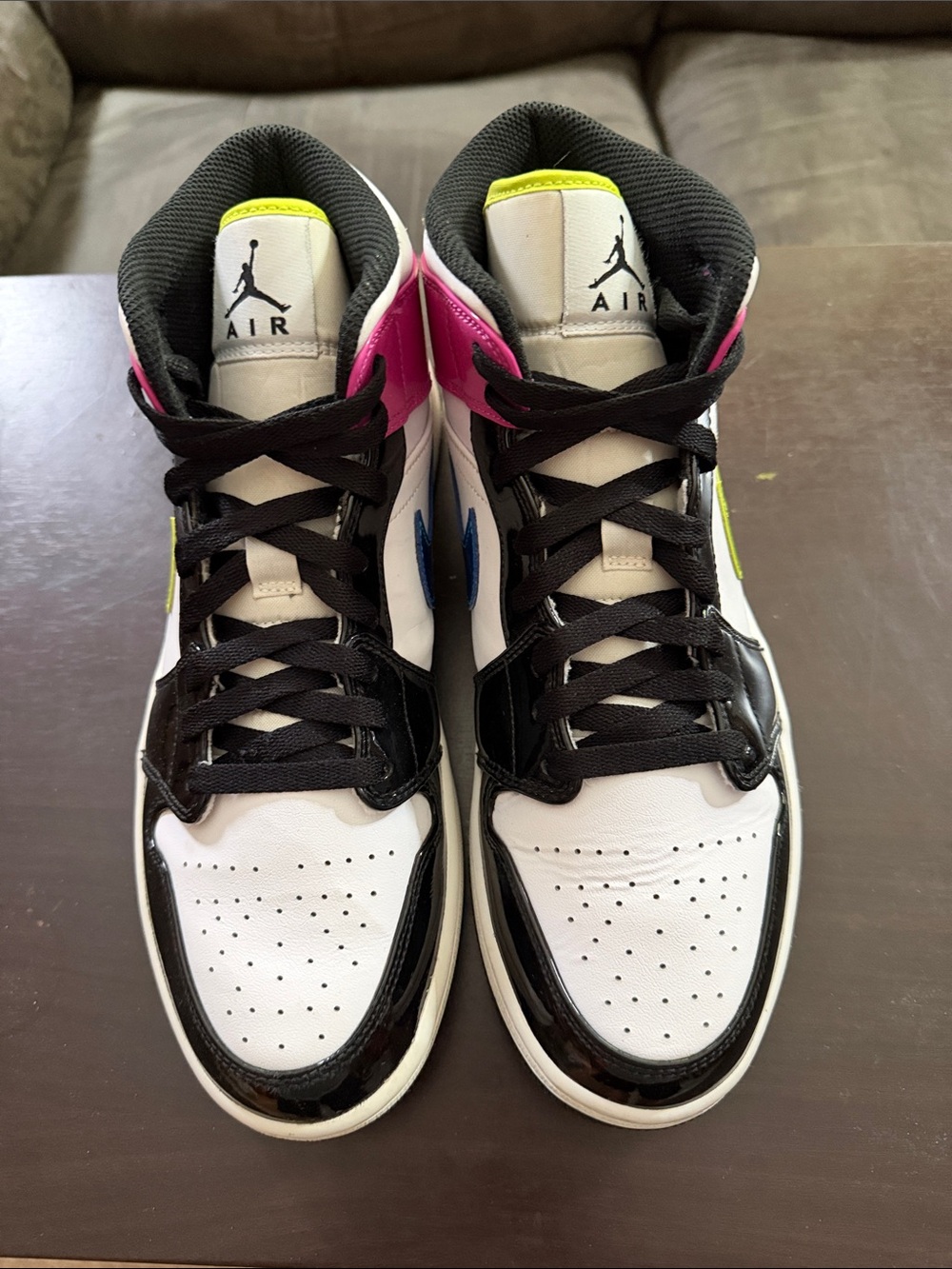 Jordan 1 Cyber